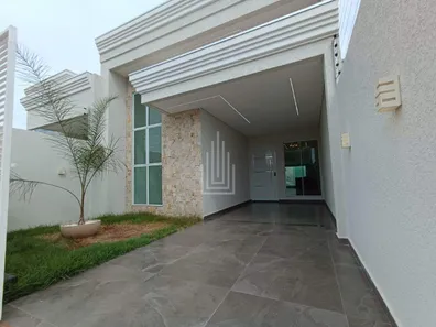Casa com 2 Quartos à venda, 100m² no Lote Grande, Foz do Iguaçu