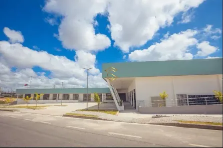 Loja / Salão / Ponto Comercial com 1 Quarto à venda, 18m² no Três Irmãs, Campina Grande