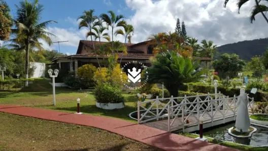 Fazenda / Sítio / Chácara com 7 Quartos à venda, 90000m² no , Chã Grande