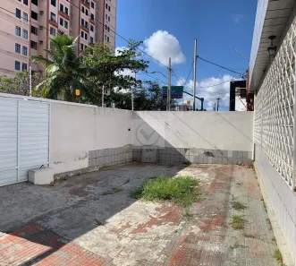 Casa com 3 Quartos à venda, 250m² no Treze de Julho, Aracaju