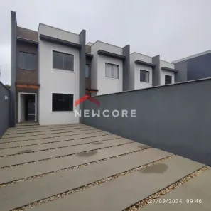 Sobrado com 3 Quartos à venda, 97m² no Bom Retiro, Joinville