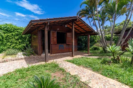 Casa de Condomínio com 4 Quartos à venda, 200m² no Setor Habitacional Tororó, Brasília