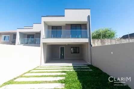 Sobrado com 3 Quartos à venda, 152m² no Bom Jesus, Campo Largo