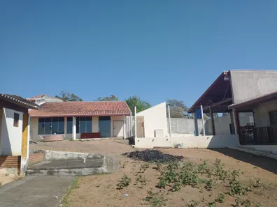 Fazenda / Sítio / Chácara com 2 Quartos à venda, 1013m² no Vila Velha II, Taubaté