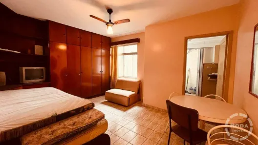 Kitnet para alugar, 40m² no Gonzaga, Santos