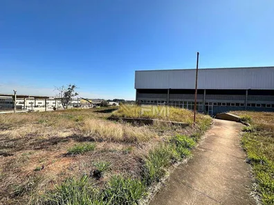 Galpão / Depósito / Armazém para venda ou aluguel, 5000m² no Parque Residencial São Clemente, Monte Mor