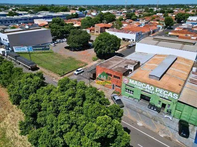 Prédio Inteiro para alugar, 250m² no Jussara, Araçatuba