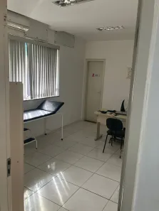 Conjunto Comercial / Sala para alugar, 50m² no Centro, Feira de Santana