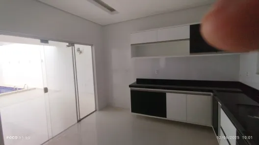 Casa de Condomínio com 3 Quartos para alugar, 140m² no Cidade Universitária, Petrolina