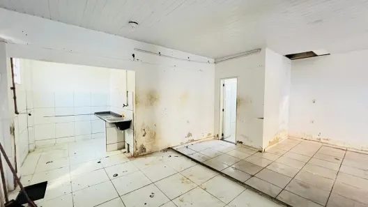 Loja / Salão / Ponto Comercial para alugar, 40m² no Vila Carvalho (Vila Inhomirim), Magé