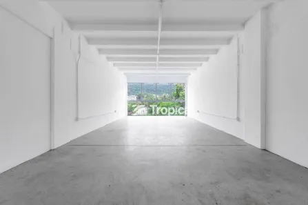 Conjunto Comercial / Sala para alugar, 50m² no Velha Central, Blumenau