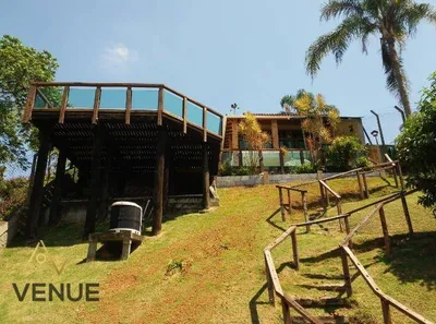 Fazenda / Sítio / Chácara com 3 Quartos à venda, 550m² no Água Branca, Igaratá