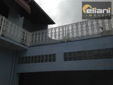Sobrado com 3 Quartos para alugar, 213m² no Vila Figueira, Suzano