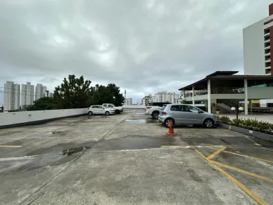 Apartamento com 2 Quartos à venda, 70m² no Candeal, Salvador
