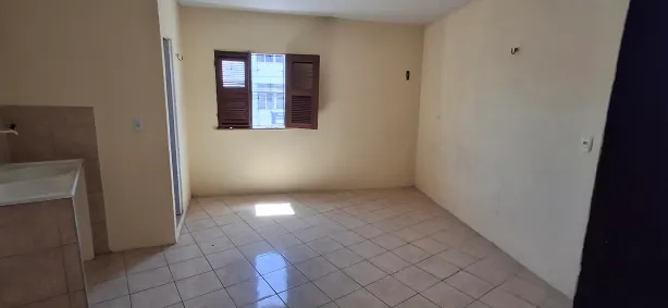 Kitnet com 1 Quarto para alugar, 30m² no Centro, Fortaleza