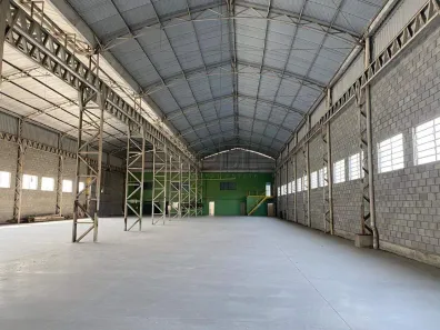 Galpão / Depósito / Armazém com 1 Quarto à venda, 2640m² no Centro, Embu-Guaçu