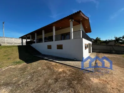 Fazenda / Sítio / Chácara com 3 Quartos à venda, 1800m² no Centro, Pilar do Sul