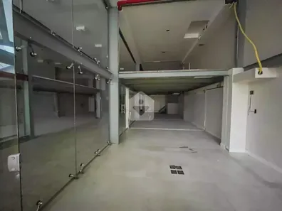 Prédio Inteiro para alugar, 876m² no Centro, Petrópolis
