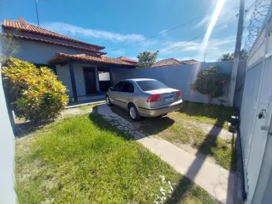Casa com 2 Quartos à venda, 82m² no Parque Hotel, Araruama