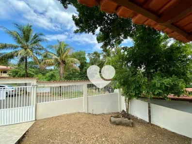 Casa de Condomínio com 5 Quartos à venda, 300m² no Praia do Morro, Guarapari