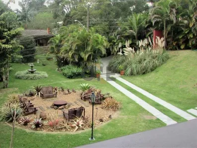 Casa de Condomínio com 4 Quartos para venda ou aluguel, 850m² no Granja Viana, Cotia