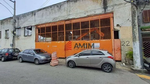 Galpão / Depósito / Armazém à venda, 1600m² no Ilha da Conceição, Niterói