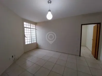 Casa com 3 Quartos para alugar, 100m² no Bairro das Brotas, Itatiba
