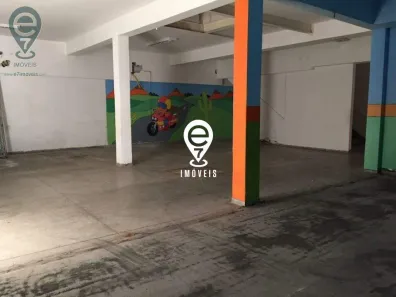 Galpão / Depósito / Armazém à venda, 682m² no Bosque da Saúde, São Paulo