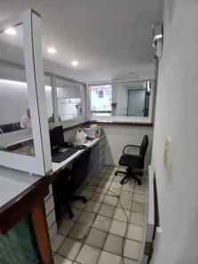 Casa Comercial com 9 Quartos para alugar, 400m² no Boa Vista, Recife