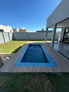 Casa de Condomínio com 3 Quartos à venda, 135m² no Jardins Capri, Senador Canedo