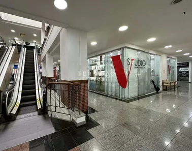 Loja / Salão / Ponto Comercial à venda, 35m² no Várzea, Teresópolis