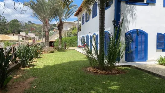 Casa de Condomínio com 6 Quartos à venda, 305m² no Inconfidência, Viçosa