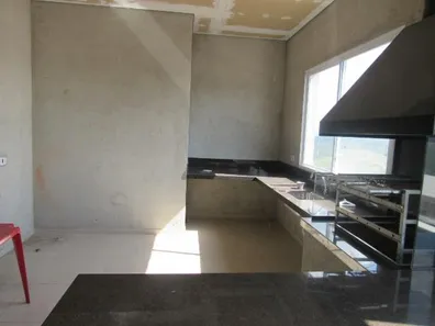 Prédio Inteiro à venda, 300m² no Jardim Nossa Senhora de Fátima, Jandira