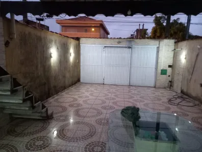 Sobrado com 3 Quartos para alugar, 125m² no Esplanada dos Barreiros, São Vicente