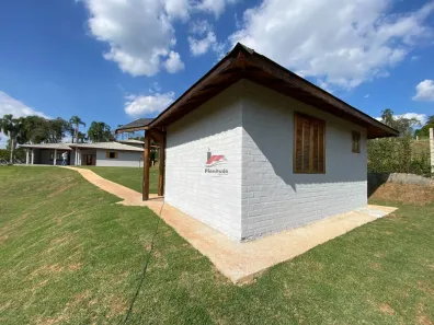 Fazenda / Sítio / Chácara com 4 Quartos à venda, 220m² no Campo Verde, Ibiúna