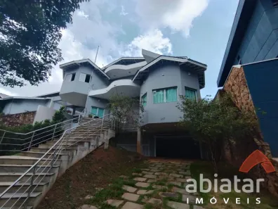Sobrado com 5 Quartos para venda ou aluguel, 655m² no Jardim Indaiá, Embu das Artes