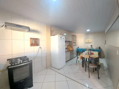 Sobrado com 2 Quartos à venda, 135m² no Jardim Maria Luiza, Araraquara