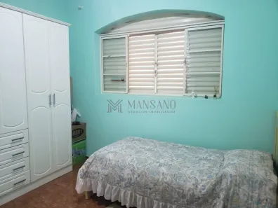 Casa com 3 Quartos à venda, 97m² no Parque União, Bauru
