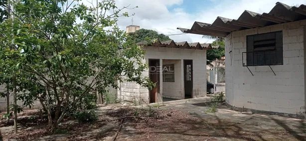 Casa Comercial para venda ou aluguel, 1500m² no Goitacazes, Campos dos Goytacazes