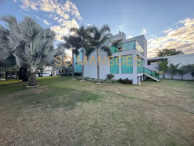 Casa com 3 Quartos para venda ou aluguel, 296m² no Rosa dos Ventos, Vespasiano