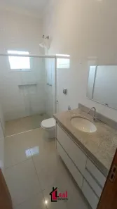 Casa com 3 Quartos para alugar, 180m² no Centro, Presidente Prudente