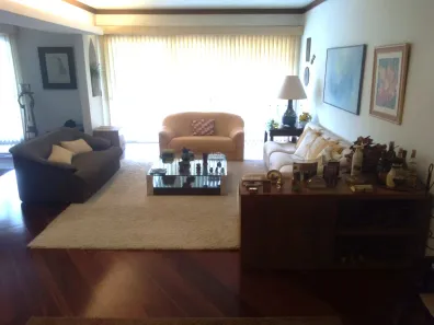 Apartamento com 3 Quartos à venda, 183m² no Valparaíso, Petrópolis