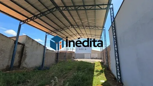 Galpão / Depósito / Armazém para alugar, 230m² no , Hidrolândia