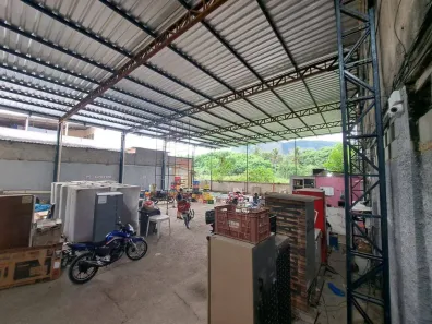 Galpão / Depósito / Armazém à venda, 800m² no Recreio dos Bandeirantes, Rio de Janeiro