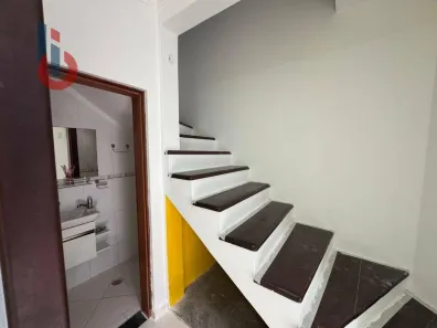 Sobrado com 2 Quartos para venda ou aluguel, 75m² no Centro, Bertioga
