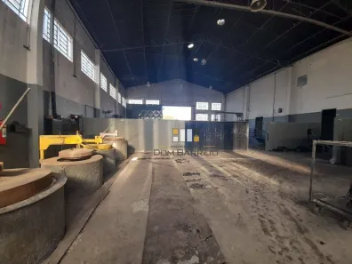 Galpão / Depósito / Armazém à venda, 700m² no Parque das Indústrias (Nova Veneza), Sumaré