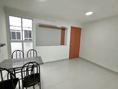 Apartamento com 2 Quartos para alugar, 42m² no Jardim Ana Eliza, Cambé