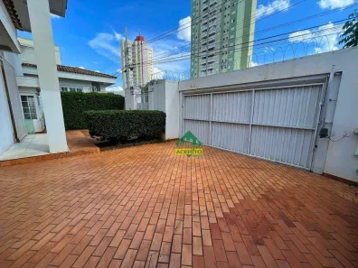 Sobrado com 4 Quartos para venda ou aluguel, 428m² no Saudade, Araçatuba