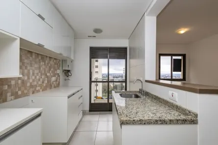 Apartamento com 2 Quartos para alugar, 60m² no Capão Raso, Curitiba
