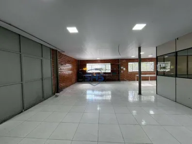 Galpão / Depósito / Armazém para alugar, 329m² no Do Salto, Blumenau